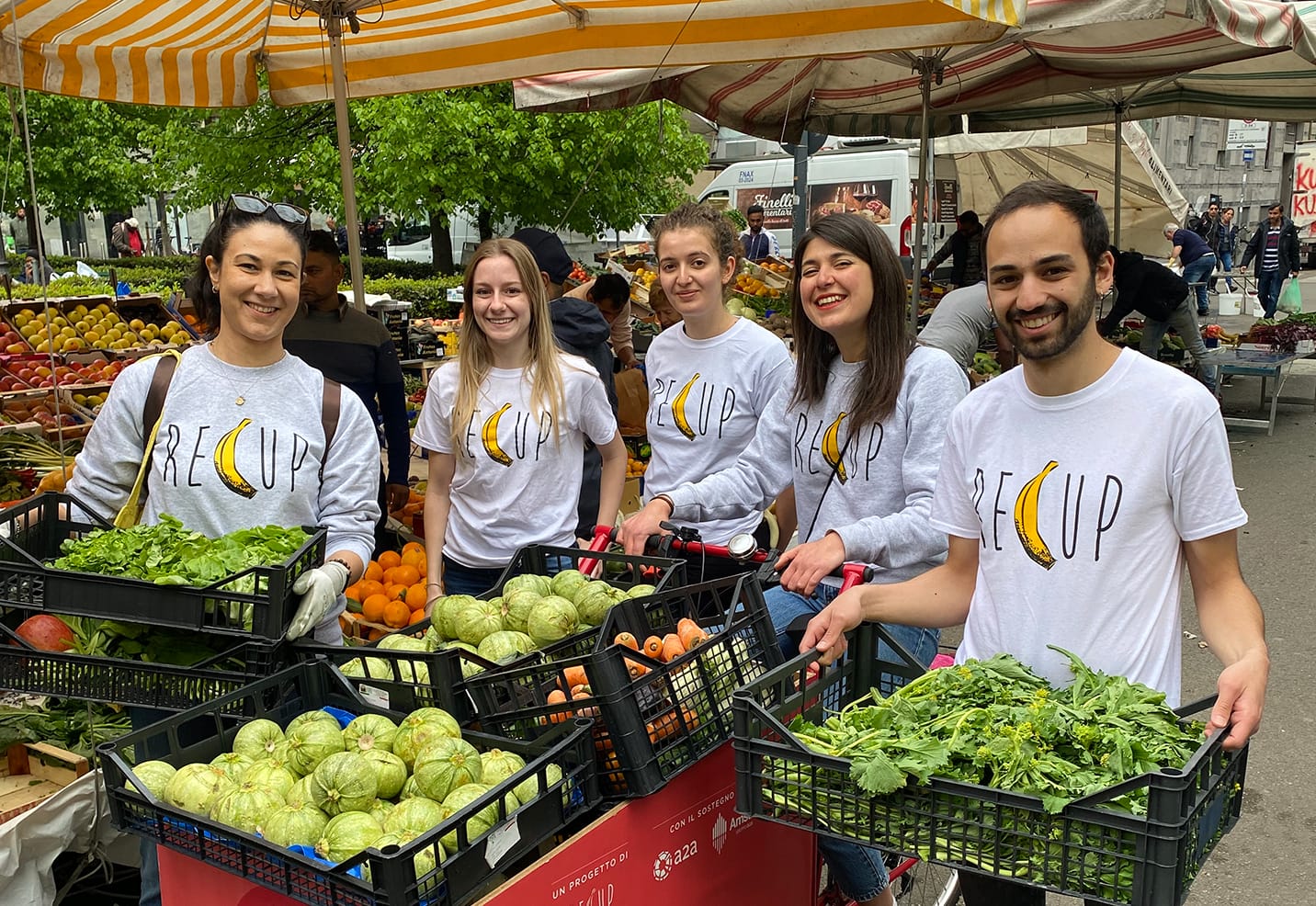 Połącz radość nauki nowego języka z satysfakcjonującym doświadczeniem wolontariatu w Mediolanie